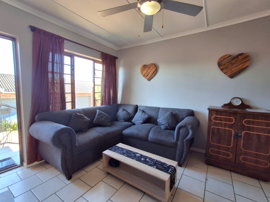 2 Bedroom Property for Sale in Jeffreys Bay Central Eastern Cape